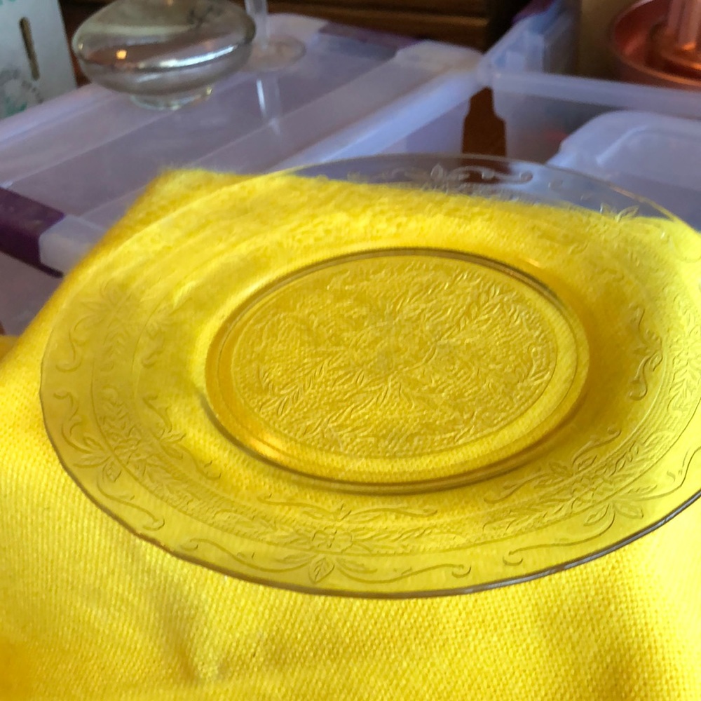 Vintage depression glass plate